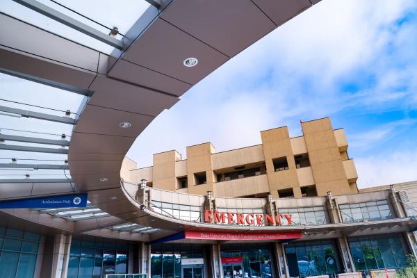 Exterior of entrance to Duke Emergency Department