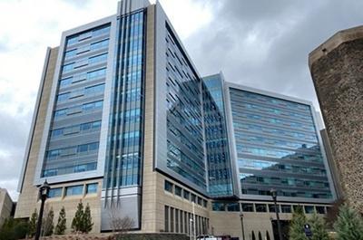 An exterior view of Duke Central Tower at Duke University Hospital